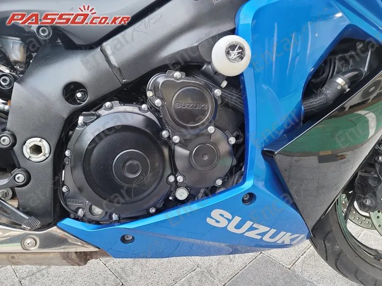 Suzuki Gsx S 1000 F - фото 4