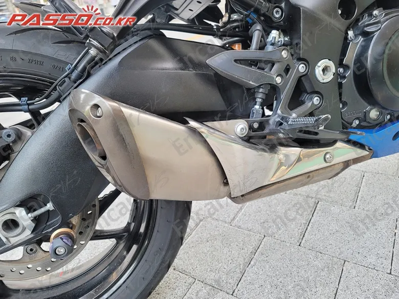 Suzuki Gsx S 1000 F - фото 6