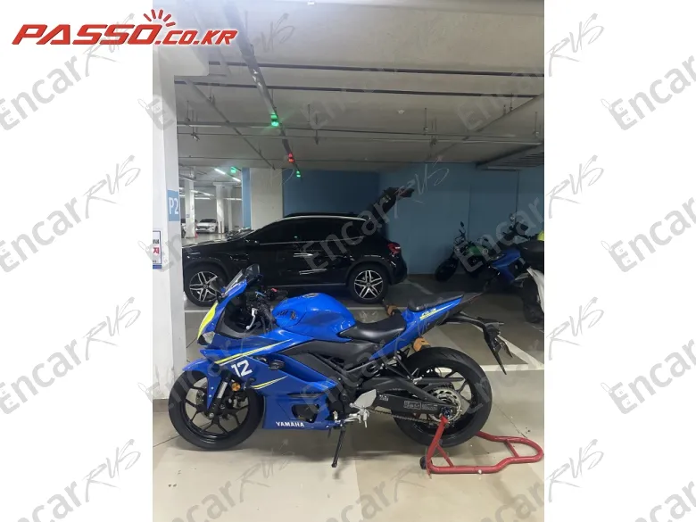 YAMAHA YZF R3 - фото 2