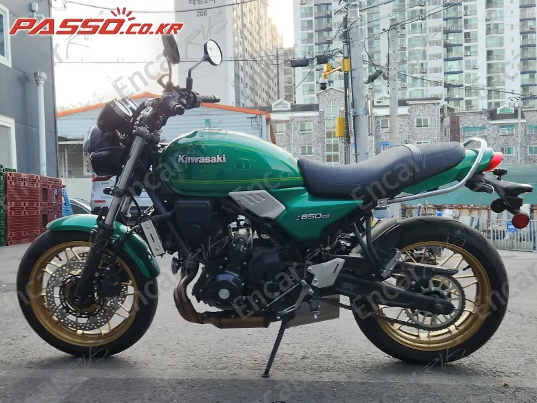 Kawasaki Z 650 Rs Abs - фото 1