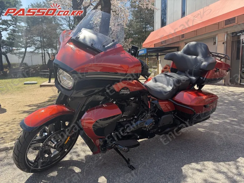HARLEY-DAVIDSON ULTRA LIMITED - фото 1