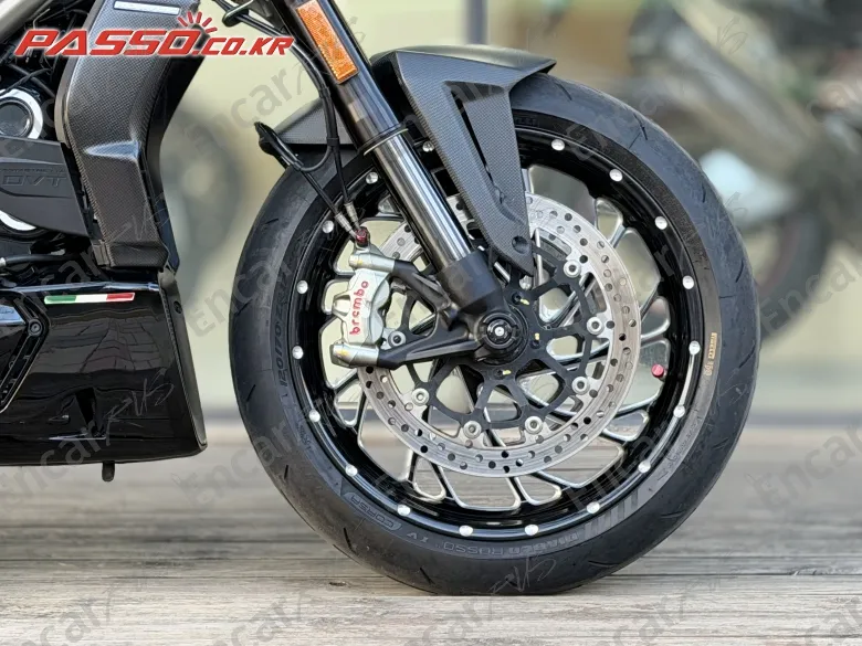 Ducati X Diavel S - фото 5