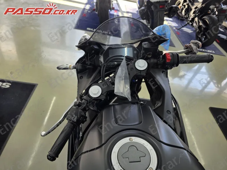Yamaha Yzf R3 - фото 3