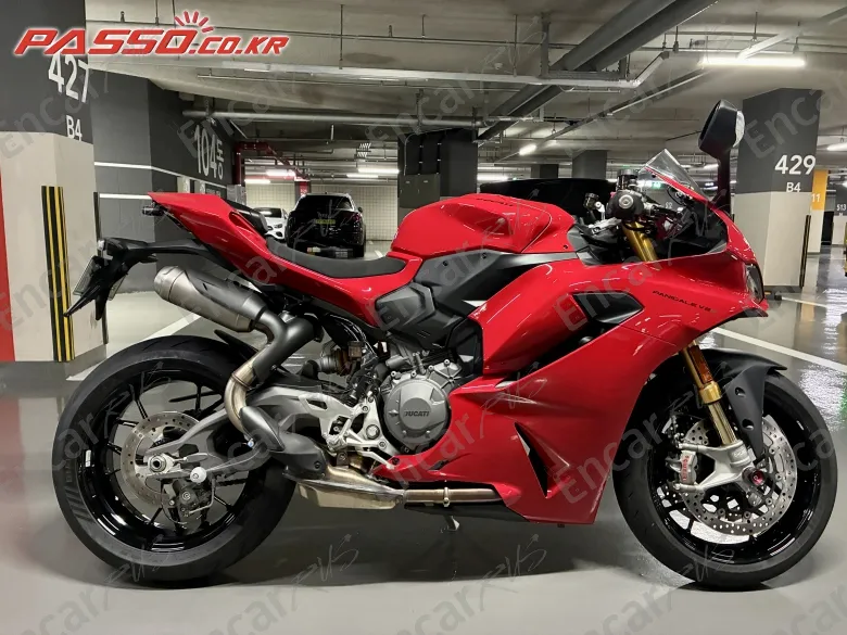 Ducati Panigale V2 S - фото 0