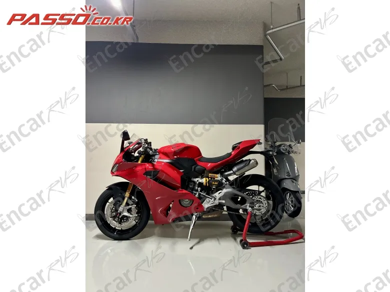 Ducati Panigale V2 S - фото 1