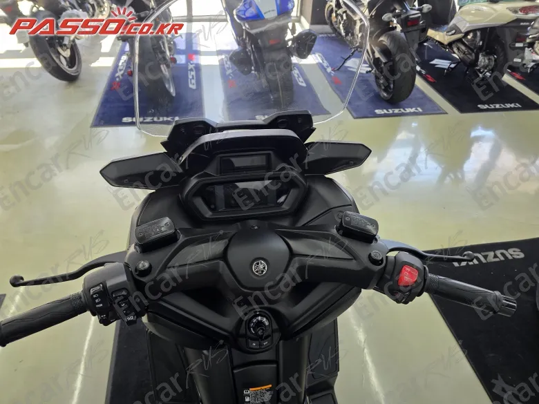 Yamaha X Max 300 Abs - фото 3