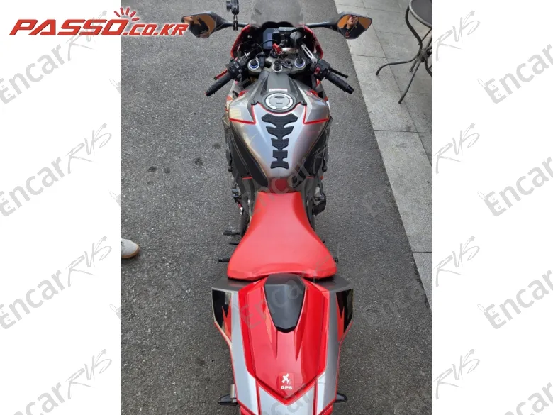 HONDA CBR 1000 RR SP - фото 2