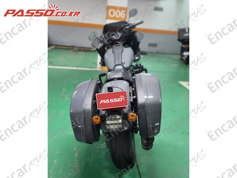 Harley-Davidson Low Rider St - фото 2