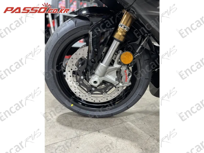 Yamaha Yzf R9 - фото 5