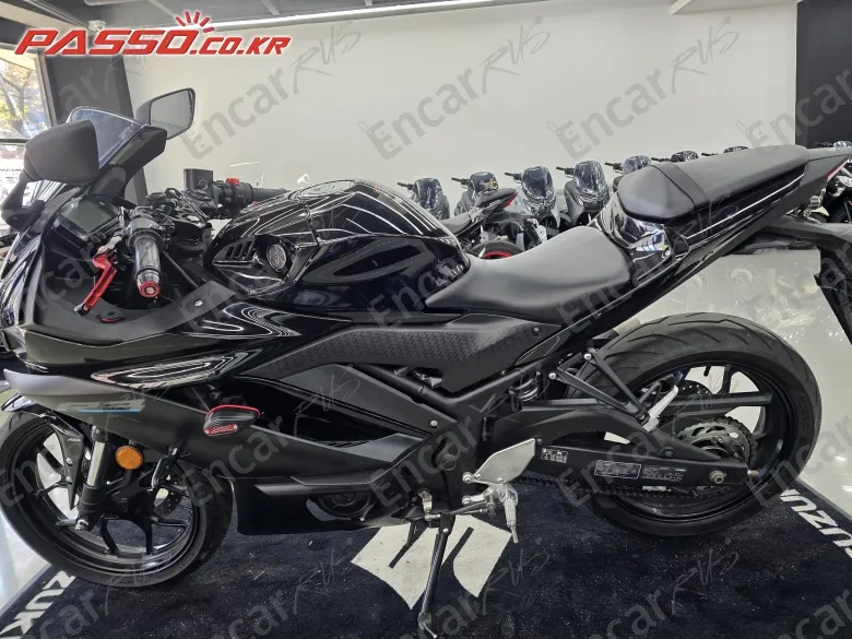 Yamaha Yzf R3 - фото 1