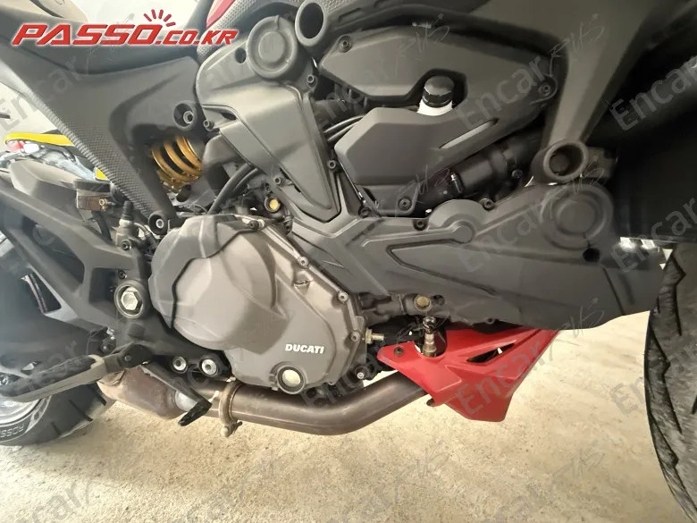 Ducati Monster 937 - фото 4