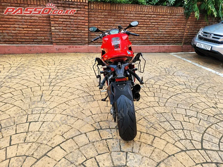 Ducati Supersport S - фото 2