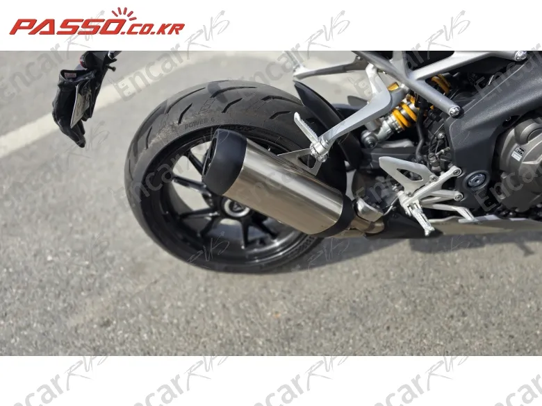 TRIUMPH SPEED TRIPLE 1200 RS - фото 6