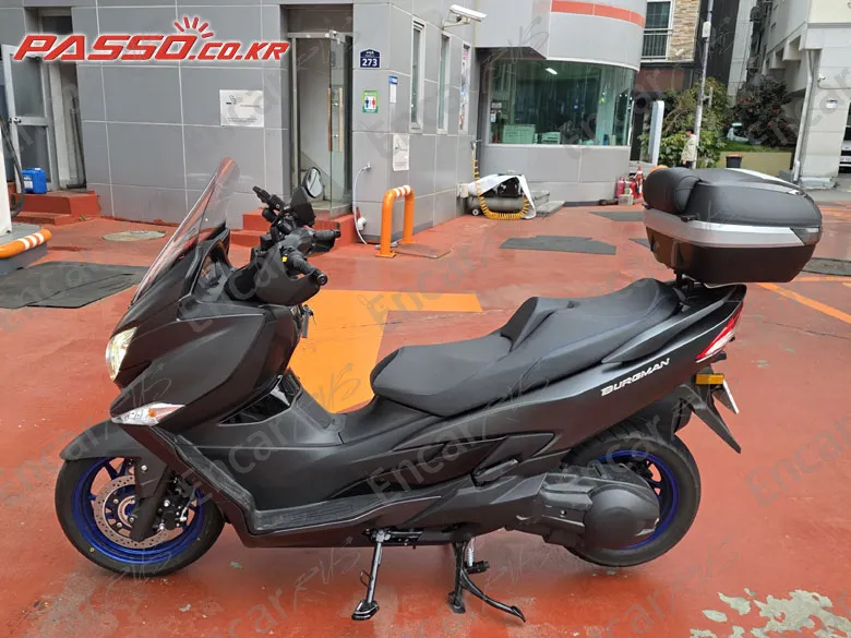 SUZUKI BURGMAN 400 - фото 1