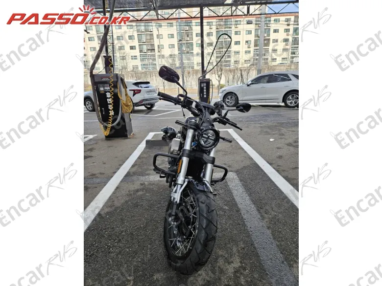 HYOSUNG AQUILA 300 - фото 2