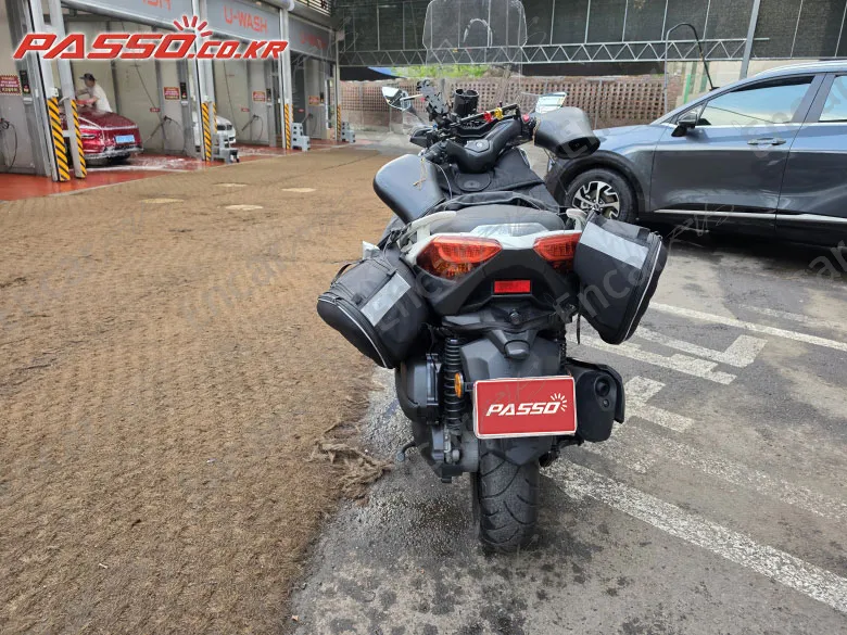 Yamaha X Max 300 Abs - фото 2