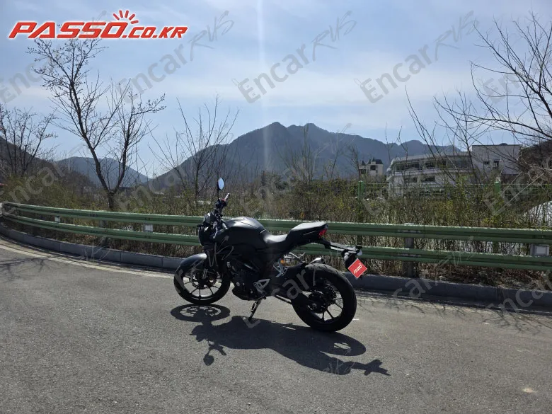 Honda Cb 300 R - фото 0