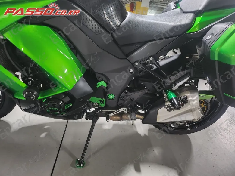 Kawasaki Z 1000 Sx - фото 6