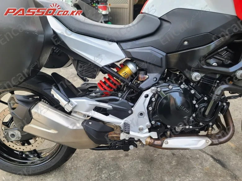 Bmw F 900 R - фото 6