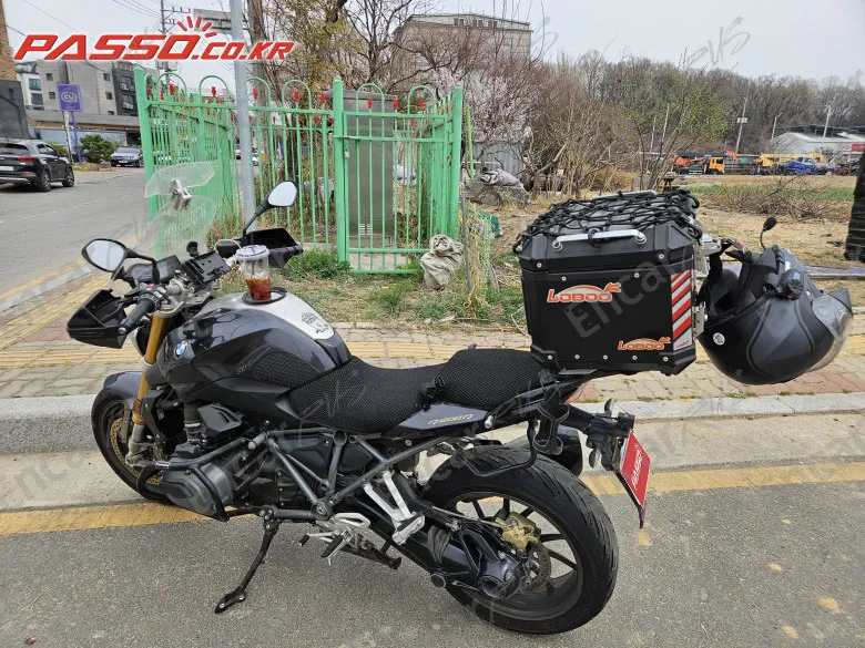 Bmw R 1200 R - фото 1