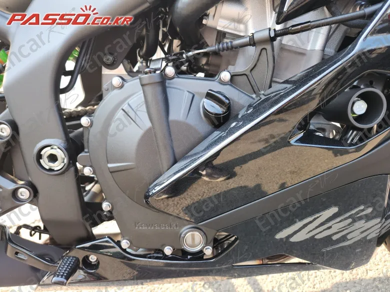 Kawasaki Ninja Zx 4 Rr - фото 4
