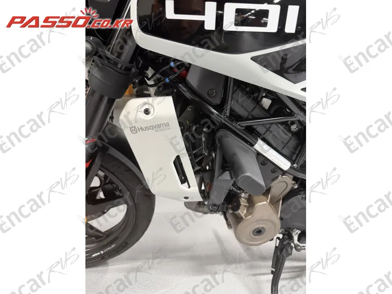 Husqvarna Vitpilen 401 - фото 6