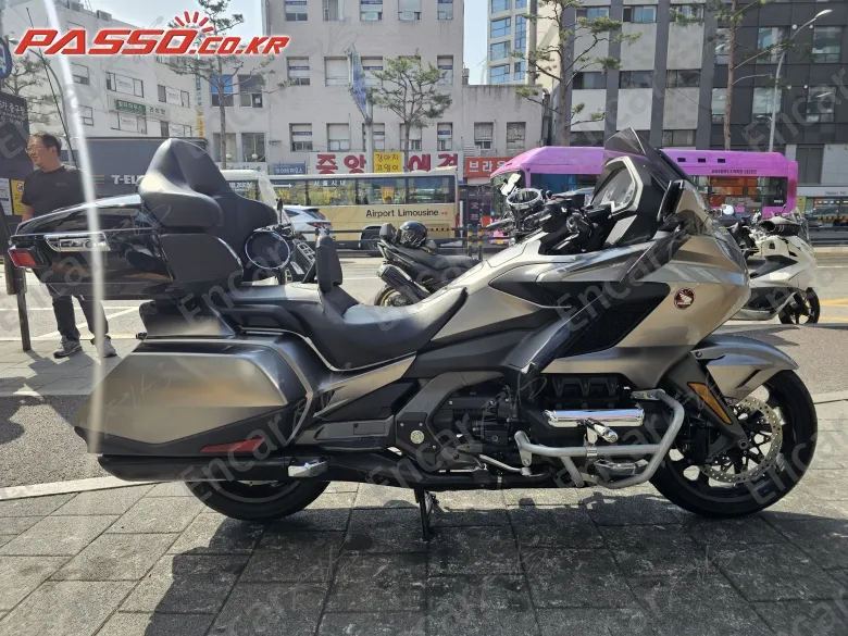 Honda Goldwing Tour Mt - фото 0