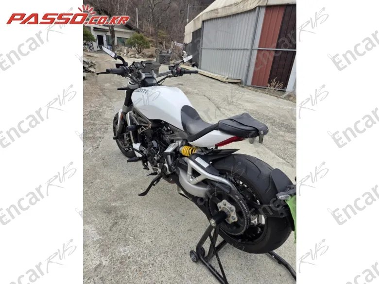 Ducati X Diavel S - фото 2
