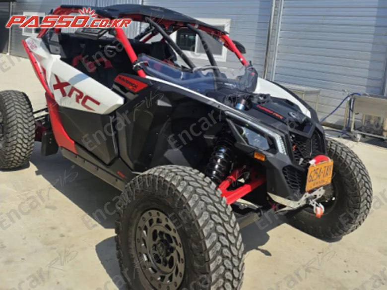 BRP CAN-AM MAVERICK X3 X RC TURBO R - фото 0