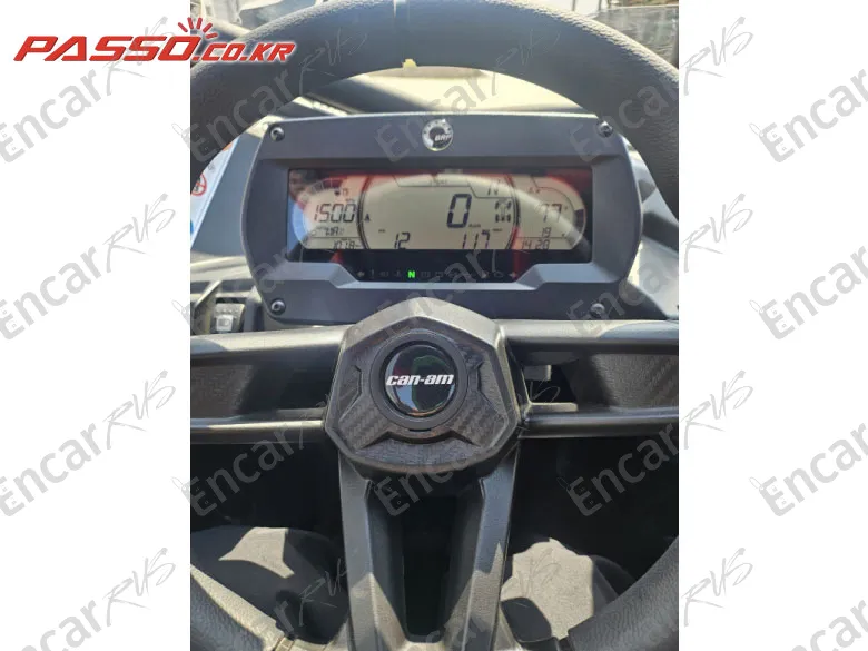 BRP CAN-AM MAVERICK X3 X RC TURBO R - фото 4