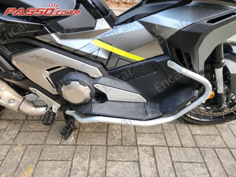 HONDA X ADV - фото 4