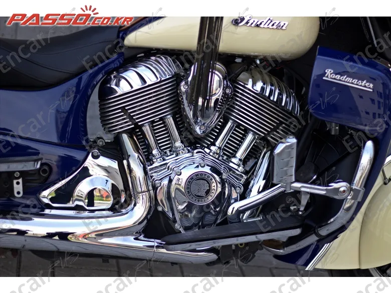 Indian Chief Roadmaster - фото 5