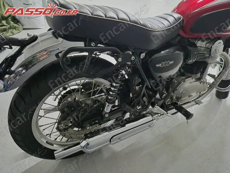 Kawasaki W 800 - фото 6