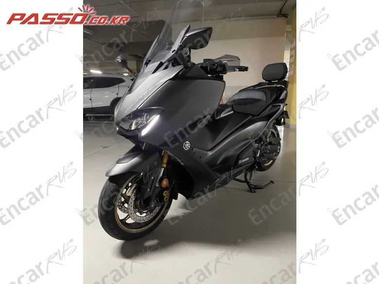 YAMAHA T MAX 560 - фото 4