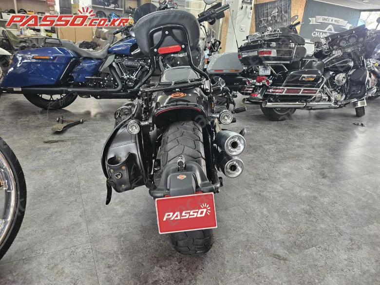 Harley-Davidson Fat Bob 114 - фото 2