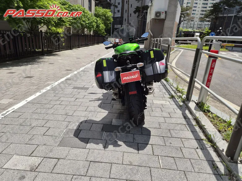 Kawasaki Z 1000 Sx - фото 2