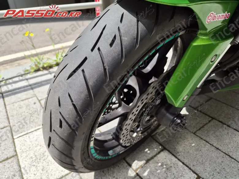 Kawasaki Z 1000 Sx - фото 5
