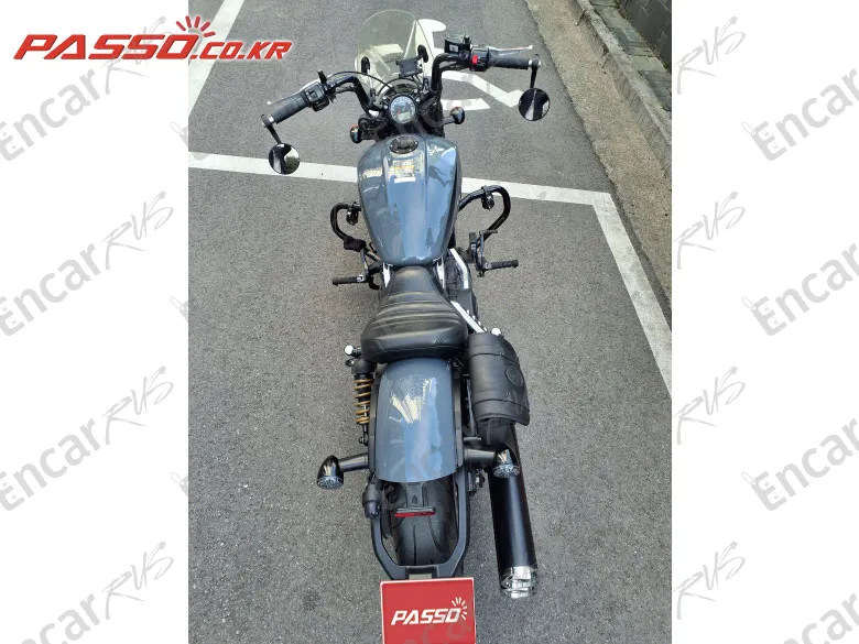 Indian Scout Bobber Twenty - фото 3