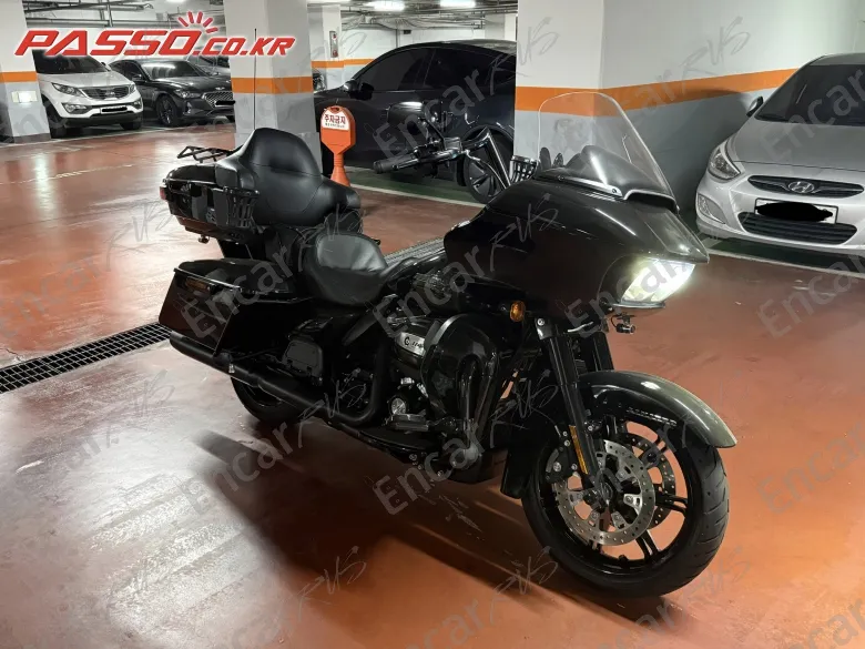 Harley-Davidson Road Glide Limited - фото 0