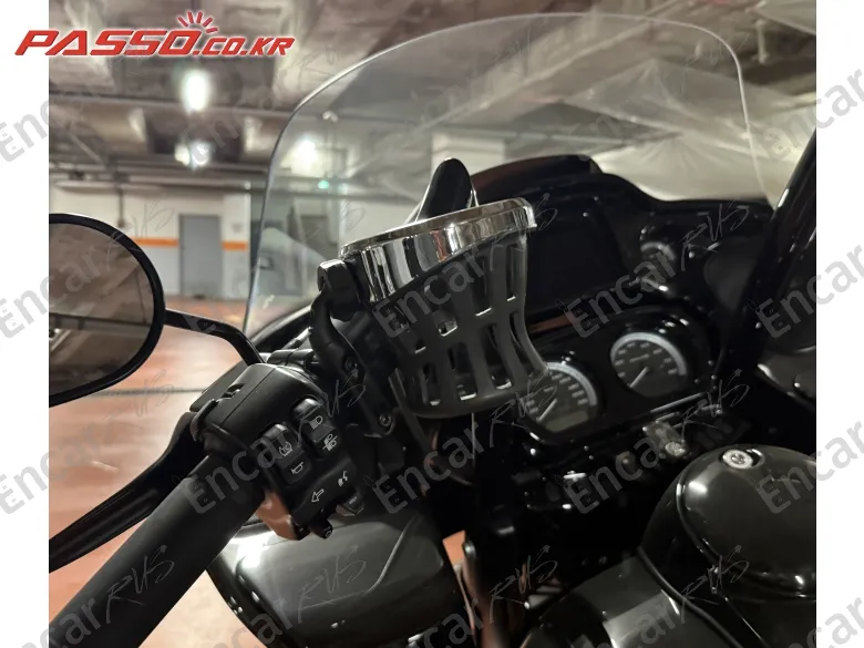Harley-Davidson Road Glide Limited - фото 3