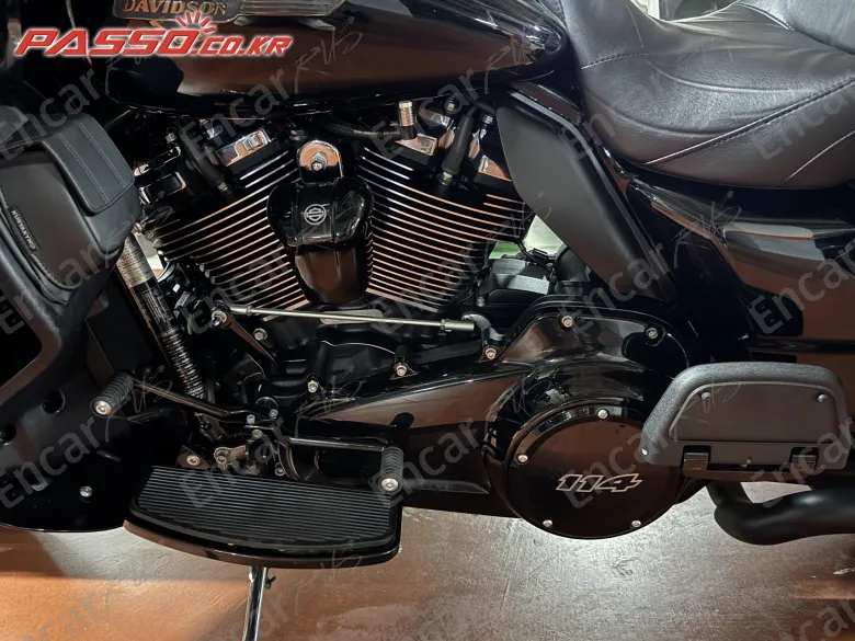 Harley-Davidson Road Glide Limited - фото 6
