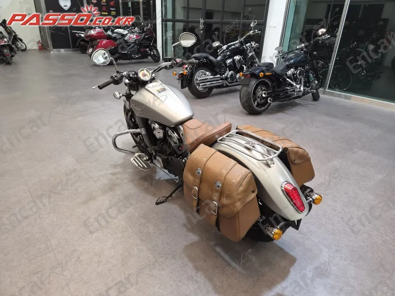 Indian Scout - фото 4