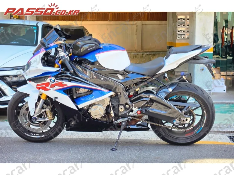 BMW S 1000 RR - фото 1