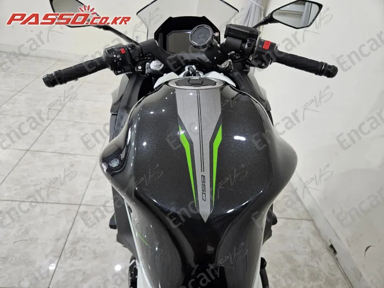 Kawasaki Ninja 650 Abs - фото 3