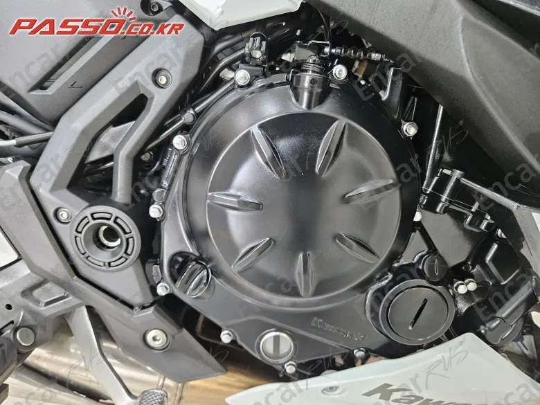 Kawasaki Ninja 650 Abs - фото 4