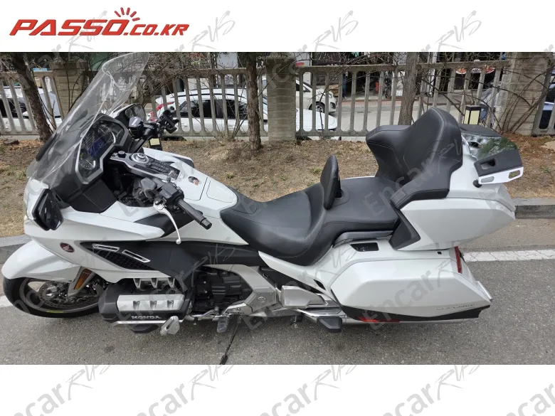 Honda Goldwing Tour Mt - фото 1