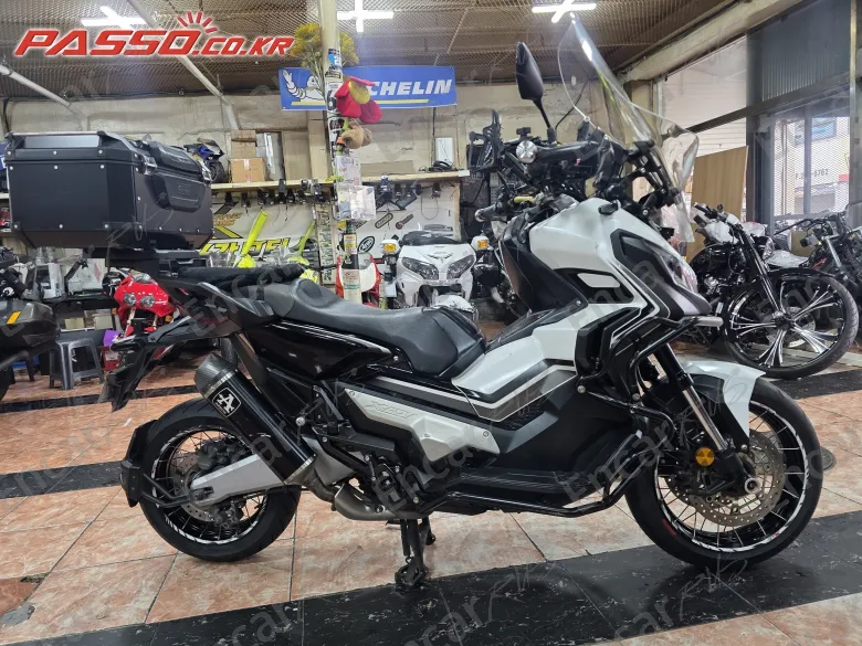 HONDA X ADV - фото 0