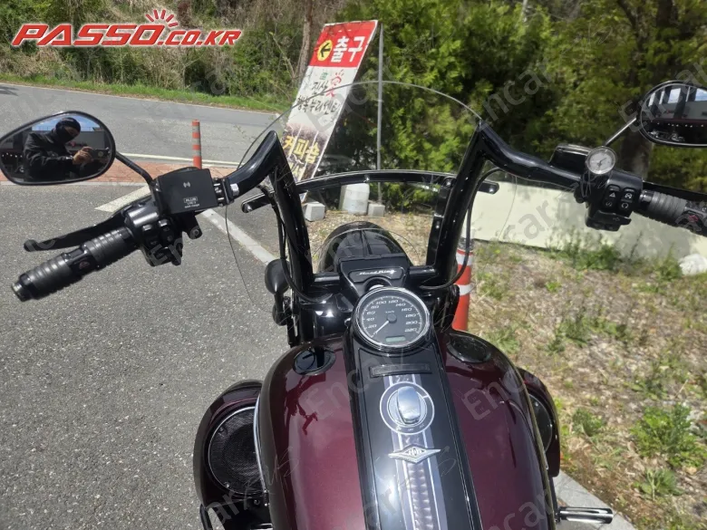 HARLEY-DAVIDSON ROAD KING SPECIAL - фото 3