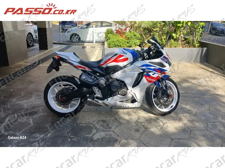 HONDA CBR 650 R ABS - фото 0
