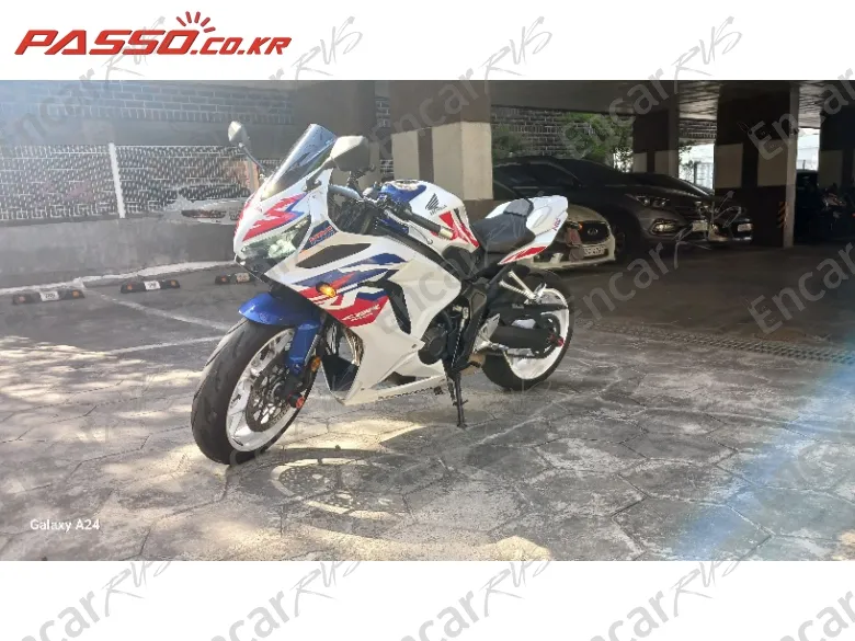 HONDA CBR 650 R ABS - фото 5